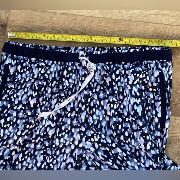 Women’s Pants (2 pair) - Picture 5 of 8